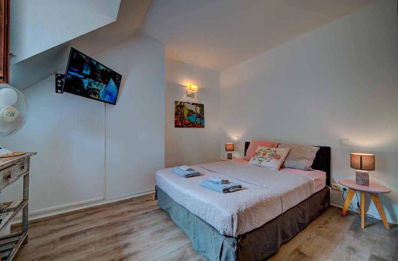 L'Escapade Bed & Breakfast Carlux Eksteriør bilde
